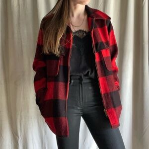 Vintage Woolrich Buffalo Red and Black Plaid Mackinaw Jacket
